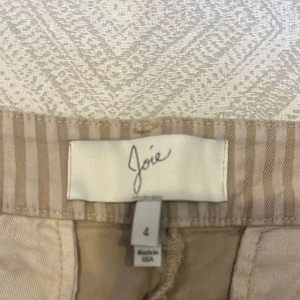 Joie Women's Tan Shorts - Size 4 - Picture 3 of 6